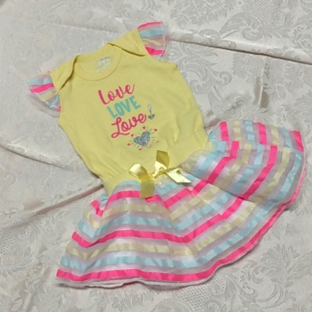 DDG Darlings 2-pc dress/outfit Size 0-3 months